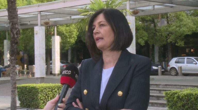 Kneževićeva: Maturanti neće izaći na popravni maturski ispit 13. juna