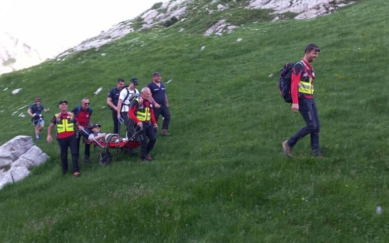 Završena akcija spašavanja ruskog državljanina na Durmitoru, predat ekipi Hitne pomoći