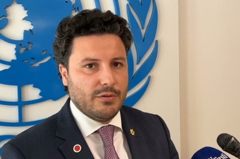 Abazović: Žao mi je da damo 500 stanova ljudima koji su politički oštetili Crnu Goru za milijarde eura, neka ih vrate…