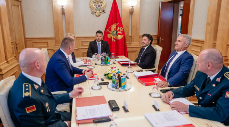 Održana sjednica Savjeta za odbranu i bezbjednost
