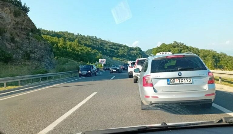 Motociklista povrijeđen u udesu na putu ka Sozini