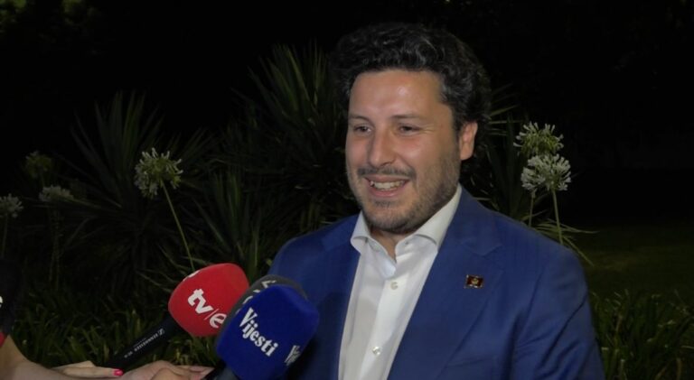 Abazović: Ne pada mi teško što više neću biti premijer, novog ćemo dočekati sa tortom