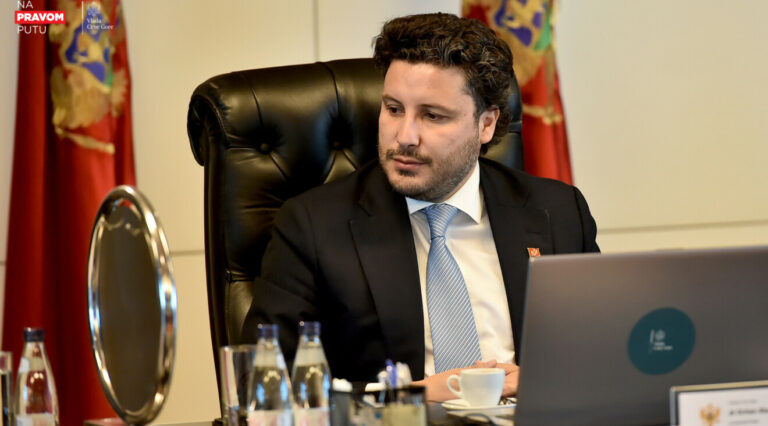 Abazović o Sky prepiskama: Građani da pripremaju kokice, radi se o epohalnim otkrićima