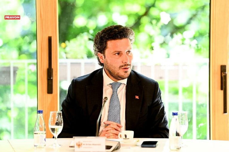 Abazović: Istina će izaći na vidjelo i to putem Skaj aplikacije