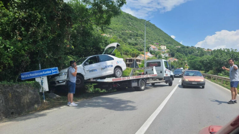 Herceg Novi: U saobraćajnoj nezgodi jedna osoba povrijeđena