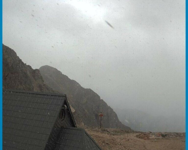 I to se desilo: Snijeg usljed ljeta