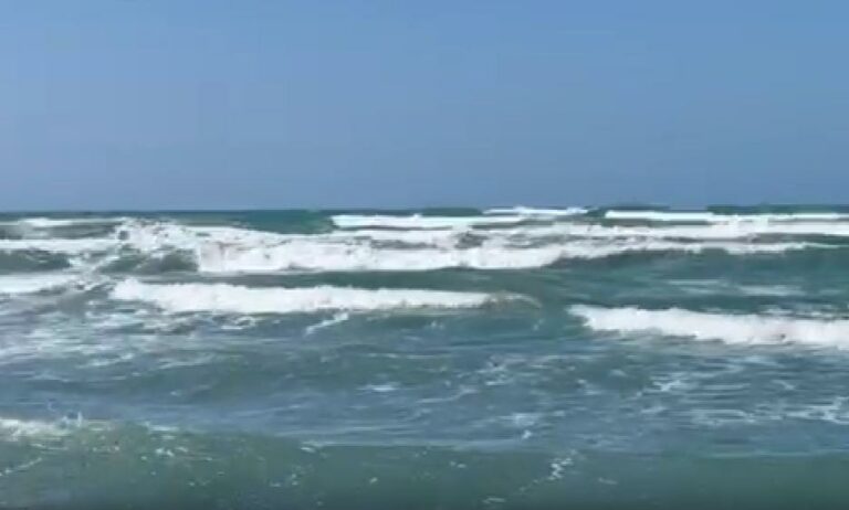 Lukšić upozorava: Ne izlaziti na otvoreno more, veliki rizik od utopljenja