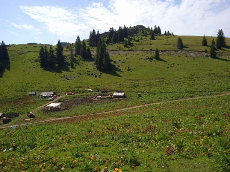 Na sjeveru blagi pad temperature, na jugu i do 39 stepeni