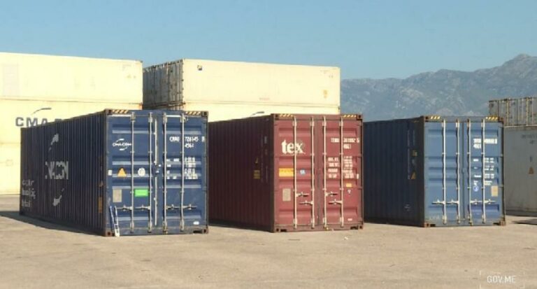 Vlada čeka Upravni sud da uništi hiljadu i po tona cigareta u Baru