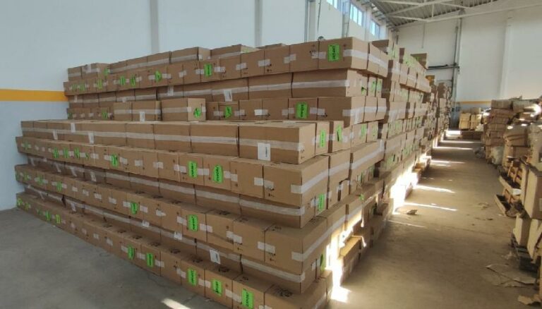 CARINA SRBIJE: Zaplijenjeno 112 tona cigareta, dopremane iz Crne Gore