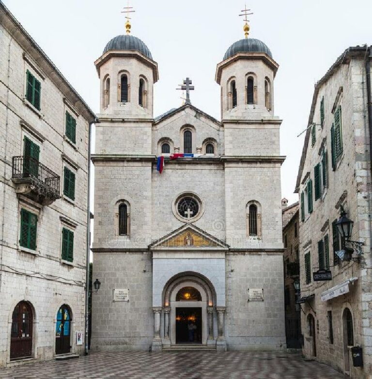 Državljanin Italije osumnjičen da je ukrao novac iz crkve u Kotoru