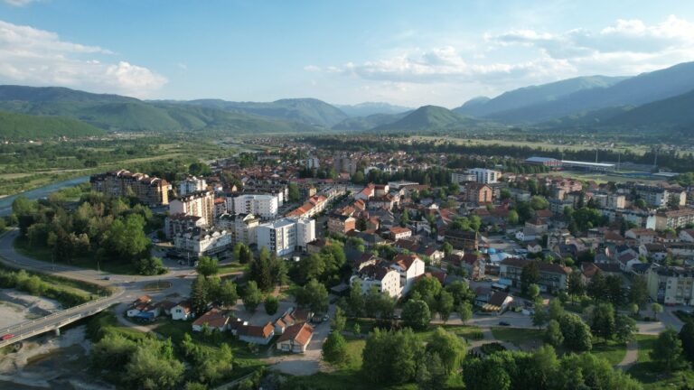 CDT: Stanovništvo Crne Gore sve starije, mladih sve manje