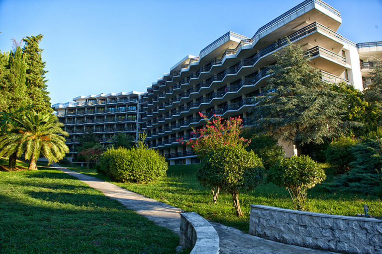 Obradović: Institut „Dr Simo Milošević“ najbliže stečaju, blokada računa dodatno otežava situaciju