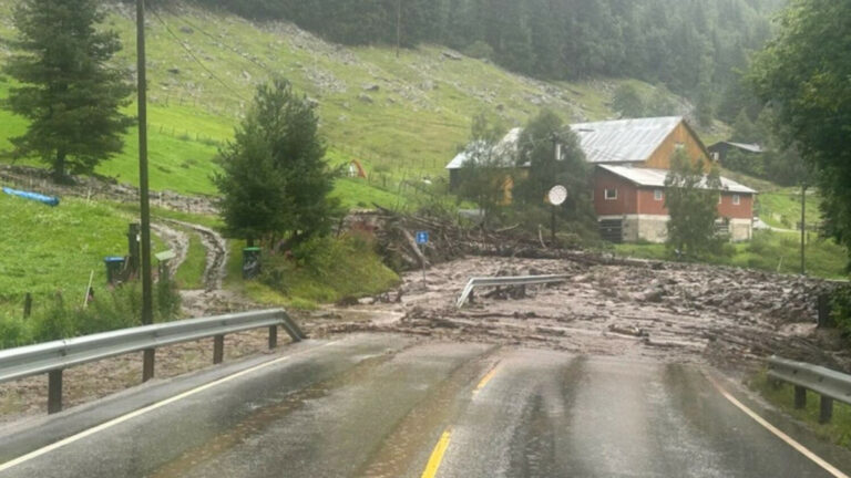 Katastrofa u Norveškoj: Hiljade ljudi evakuisano zbog poplava, šteta skoro 100 miliona eura