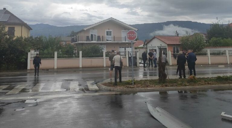 Eksplozivna naprava aktivirana u dvorištu službenika UIKS-a