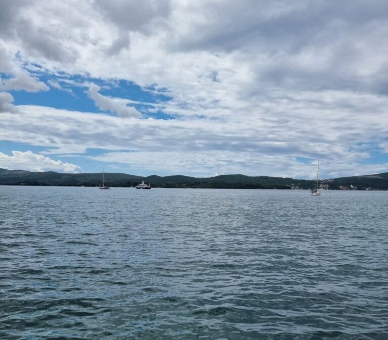 Promjenljivo oblačno, do 28 stepeni