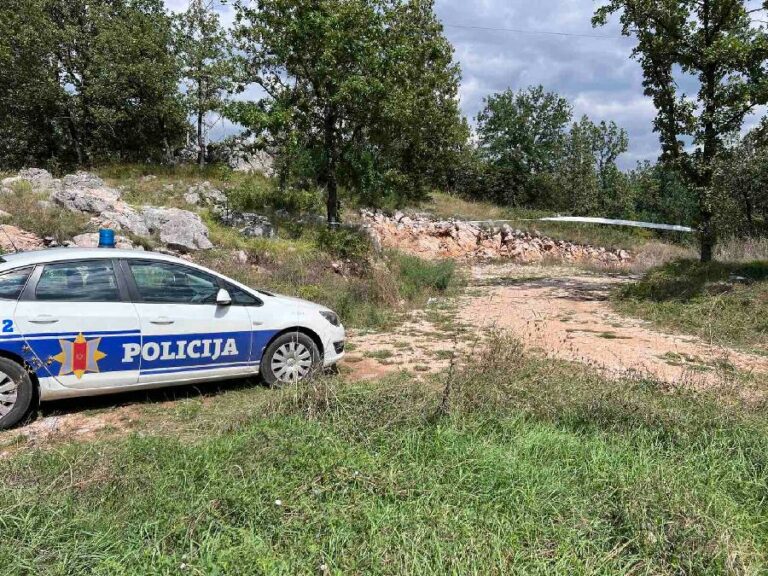 Pronađeno tijelo muške osobe u fazi raspadanja