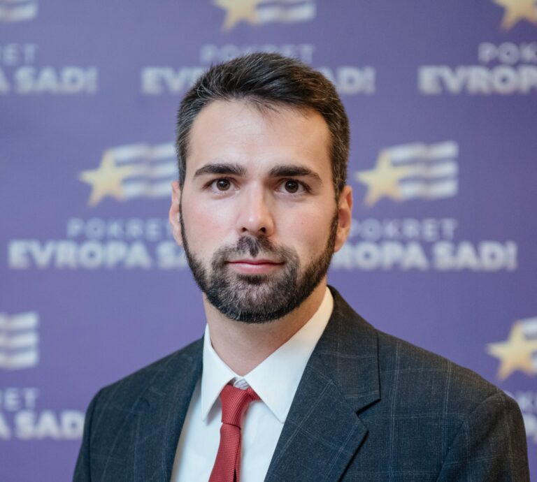 Krvavac(PES): Ministarstvo finansija vratolomijama pokušava da sakrije potrebu rebalansa i novog zaduženja