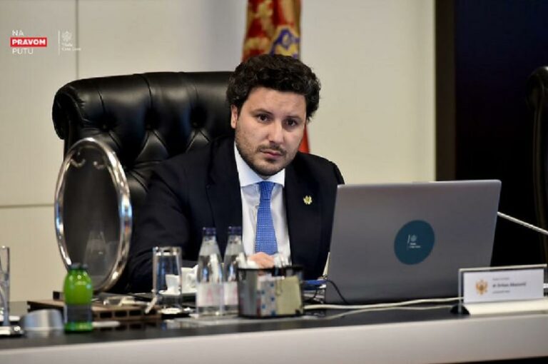 ABAZOVIĆ: Na snazi mjera zamrzavanja cijena goriva