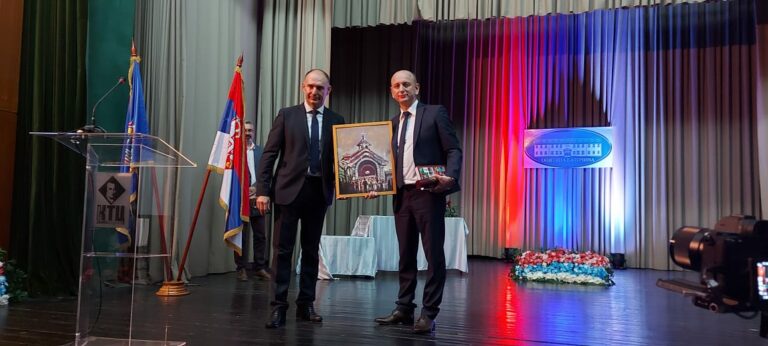 DNP: Kneževiću uručena povelja Opštine Batočina