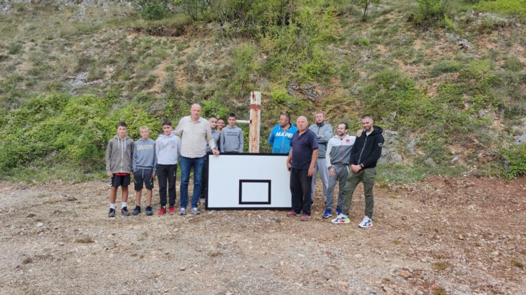 Berane: Zajedno do uređenja košarkaškog terena u mz Petnjik