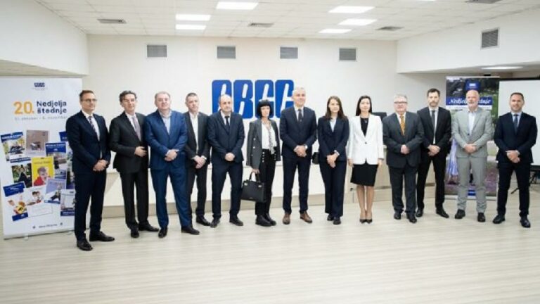 CBCG: Bebama rođenim u „nedelji štednje“ na poklon po 800 eura