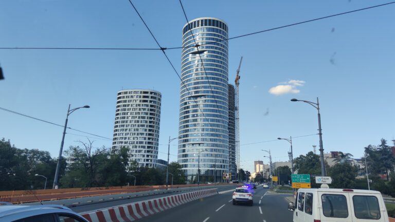 BEOGRAD: Student prijetio profesorima pištoljem, pa uhapšen 