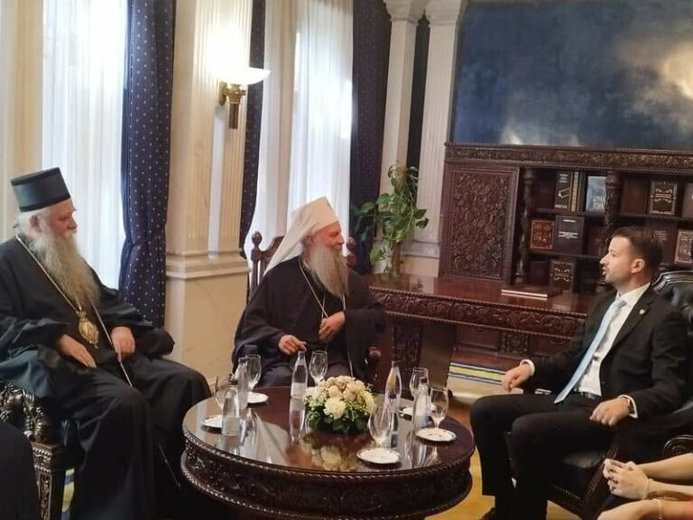 (VIDEO) PREDSJEDNIK CRNE GORE: Milatović na sastanku sa Patrijarhom Porfirijem