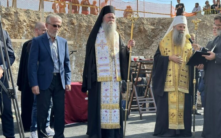 Polaganje i osvećenje kamena temeljca crkve i gimnazije Svetoga Save (foto/video)