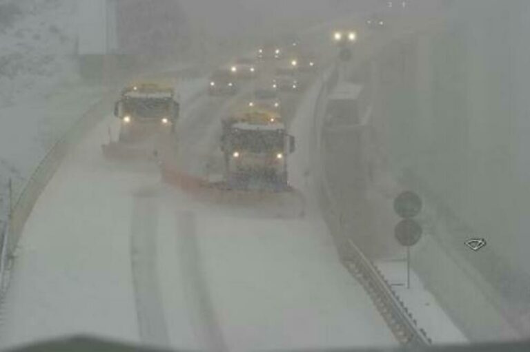 Snjegočistači na autoputu, Monteput pozvao vozače da budu savjesni i da ih ne pretiču