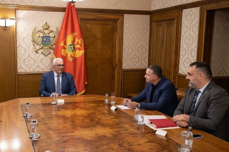 MANDIĆ: Učiniti sve da se obezbijedi kontrola rada direktora ASK