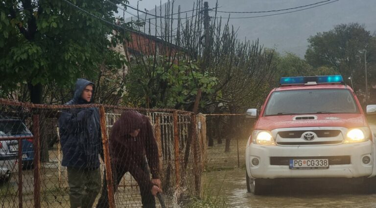 U Podgorici za 30 sati palo 170 litara kiše na metar kvadratni