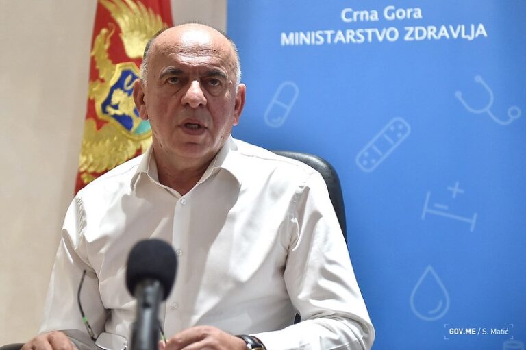 Direktor podgoričkog Doma zdravlja na meti prevaranata: U njegovo ime prodavali lažne lijekove