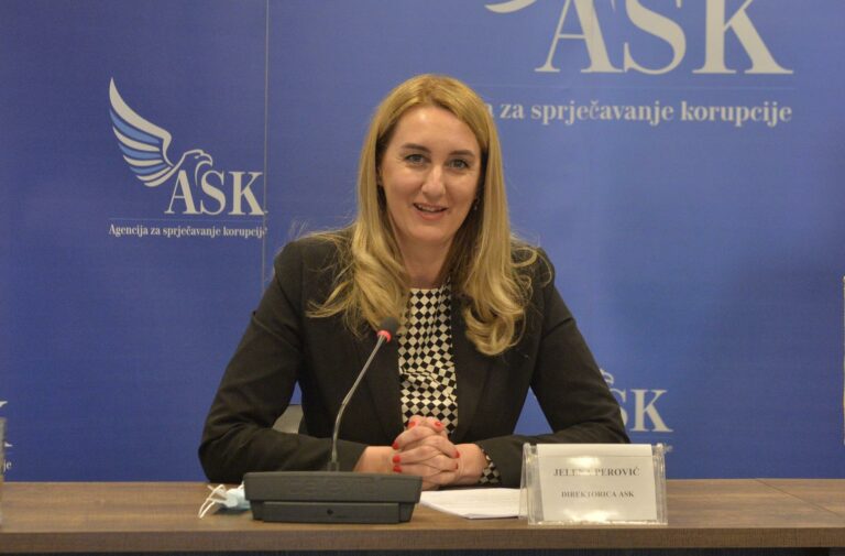 Perović: Čvrsto stojim na svojim nogama, ne radim ništa nezakonito