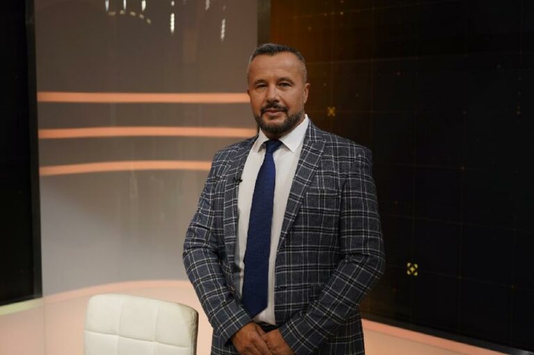 KOMENTARI NA TVITERU: Člana GO DPS-a saslušavaju zbog prijetnji Zoranu Lekoviću