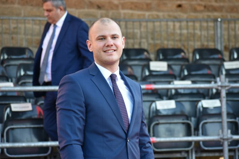 Vučinić: Fizički sam napadnut na zboru radnika Željezare