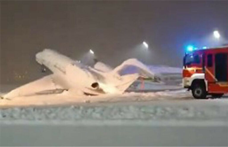 (VIDEO) Njemačka ne pamti ovakvu mećavu: Aerodrom u Minhenu okovan ledom, otkazano 560 letova