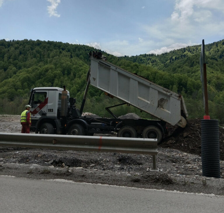 Uskoro normalizacija saobraćaja na putu Mateševo – Kolašin: Vozače upućuju na Platije, obustave do 25. decembra