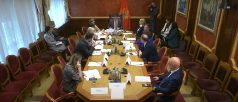 ODBOR O PISA TESTIRANJU: Nekad je bila sramota prepisati zadatak, sada sramota ako ne kupite diplomu