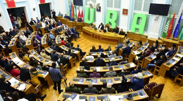 URA: Predložićemo povećanja naknada za materijalno obezbjeđenje