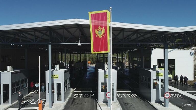 Uprava policije: Poteškoće prilikom prelaska granice nastale zbog problema sa Interpolovim servisom