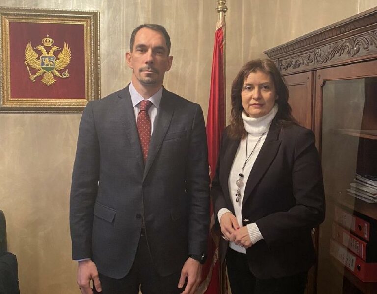 Marković stupio na dužnost: Čeka nas veliki rad