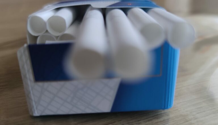 Vlada diže akcize, cigarete ponovo poskupljuju