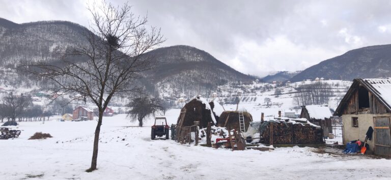 Na sjeveru pretežno oblačno, na jugu sunčano