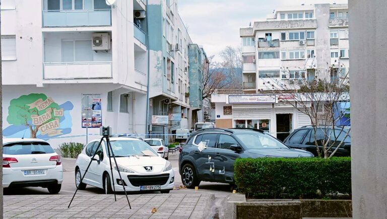 UP: Uhapšen osumničeni za ubistvo Mustafe, pronađena automatska puška