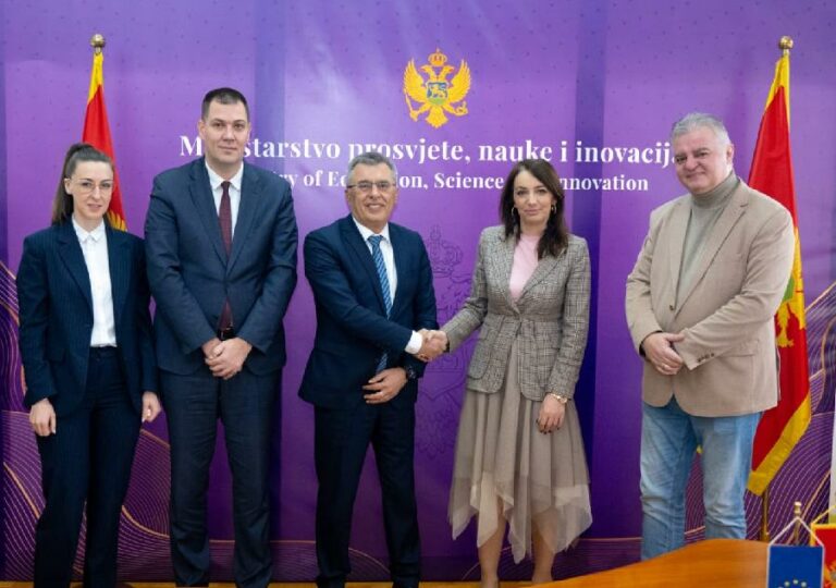 DOGOVOR EPCG I MPNI: Solarni paneli uskoro i na školama