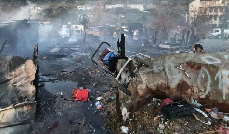 Tragedija u Baru: Četvoro stradalo u požaru, troje djece