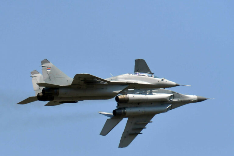 Nepoznata letjelica uočena iznad Valjeva: Vojska Srbije podigla „Migove“