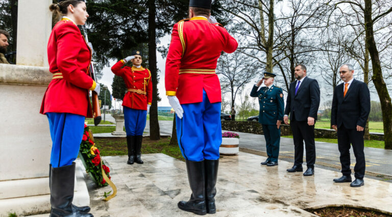 Krapović: Vijenci položeni kao zavjet da ono što je bilo, neće biti zaboravljeno