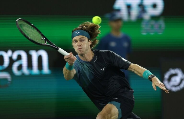 Rubljov diskvalifikovan, linijski sudija tvrdi da ga je psovao